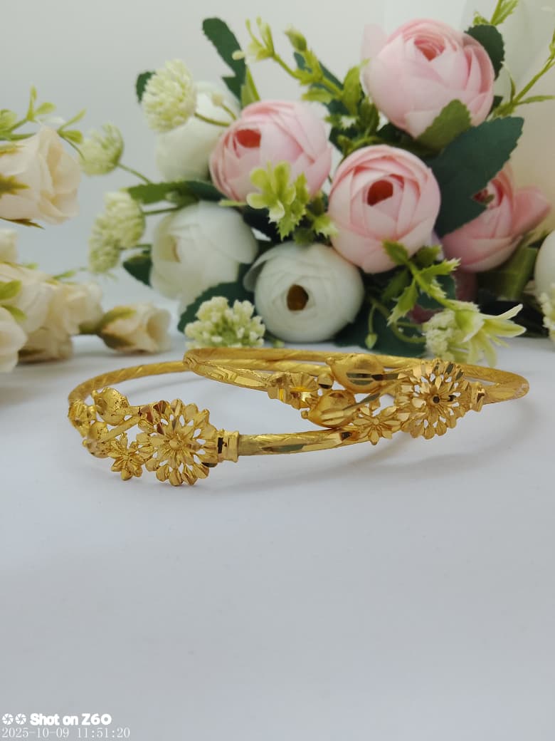 Topmixo premium new collection  women's Hand Bracelet 018