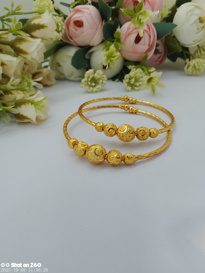 Topmixo premium women's Hand Bracelet 020